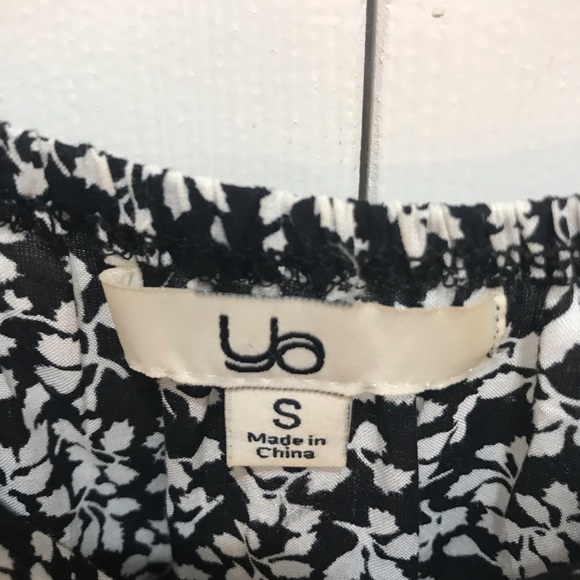 Ya Brand Dress - Picture 2 of 5